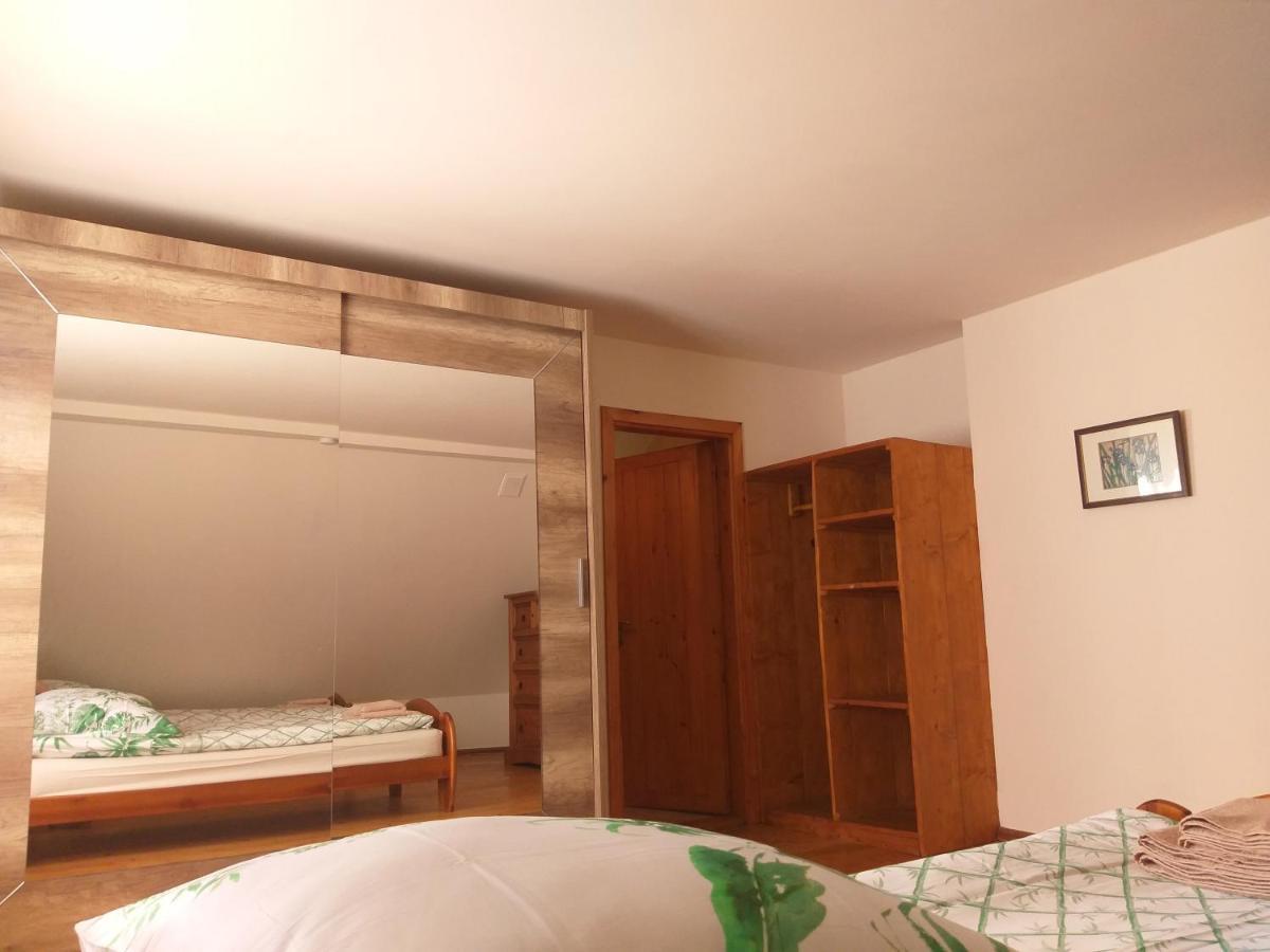 Salamandra Apartment Krempna Exterior foto